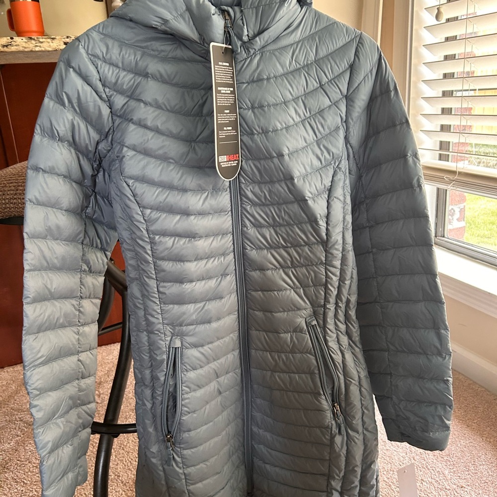 32 Degrees 3/4 Ultra-Light Down Packable Jacket with Quilted Design, Slim Fit